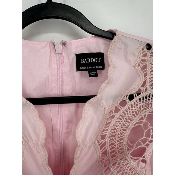 Bardot Embroidered Doily Dress In Blush Women’s 4 Read $208 - Picture 2 of 14